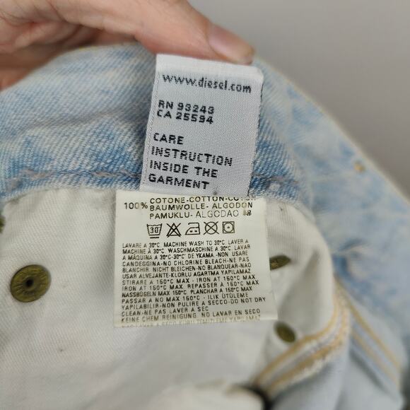 Vintage Y2K Diesel Boot Cut Jeans Men 36 Light Wash Kendrick Lamar Made in Italy - Picture 10 of 11